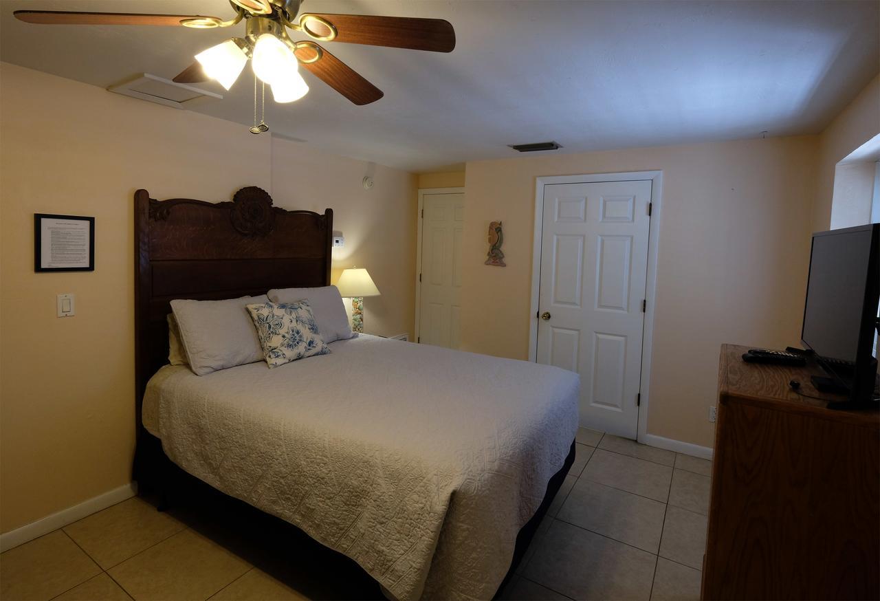 סאניבל Seahorse Cottages - Adults Only מראה חיצוני תמונה