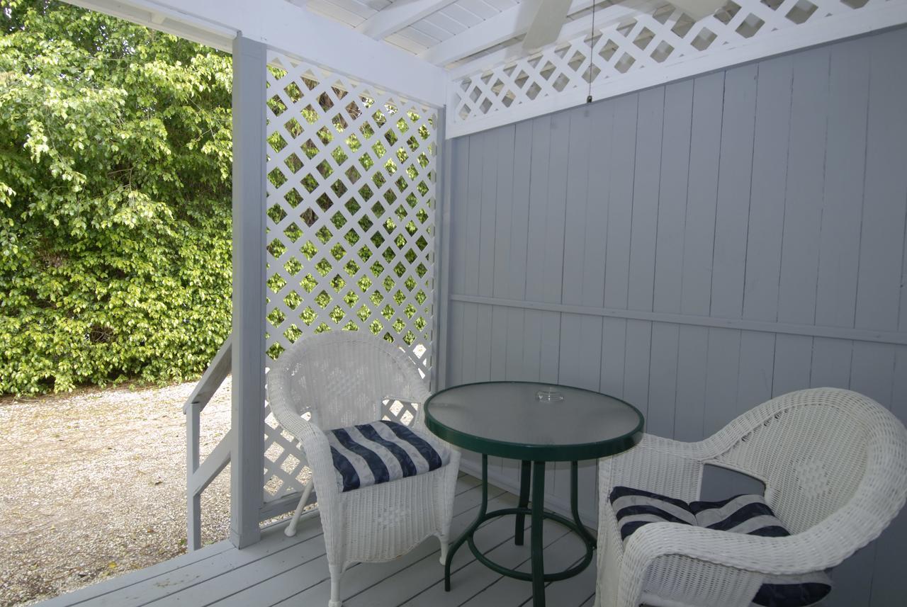 סאניבל Seahorse Cottages - Adults Only מראה חיצוני תמונה