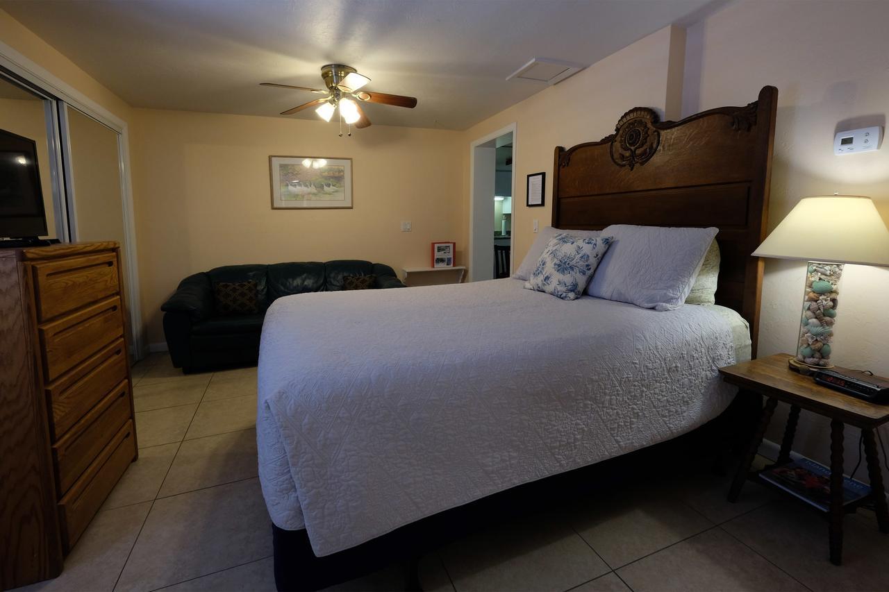 סאניבל Seahorse Cottages - Adults Only מראה חיצוני תמונה