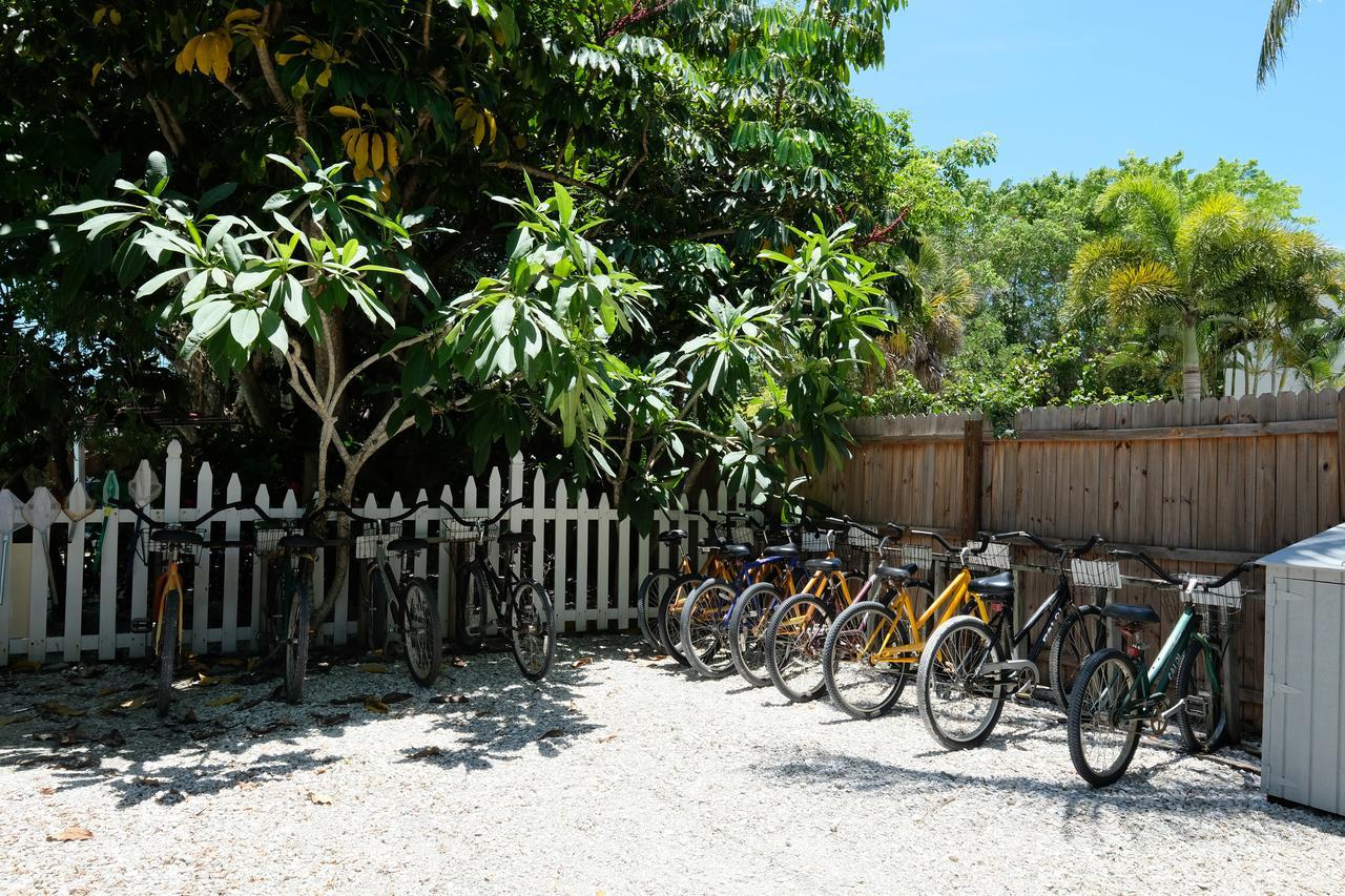 סאניבל Seahorse Cottages - Adults Only מראה חיצוני תמונה