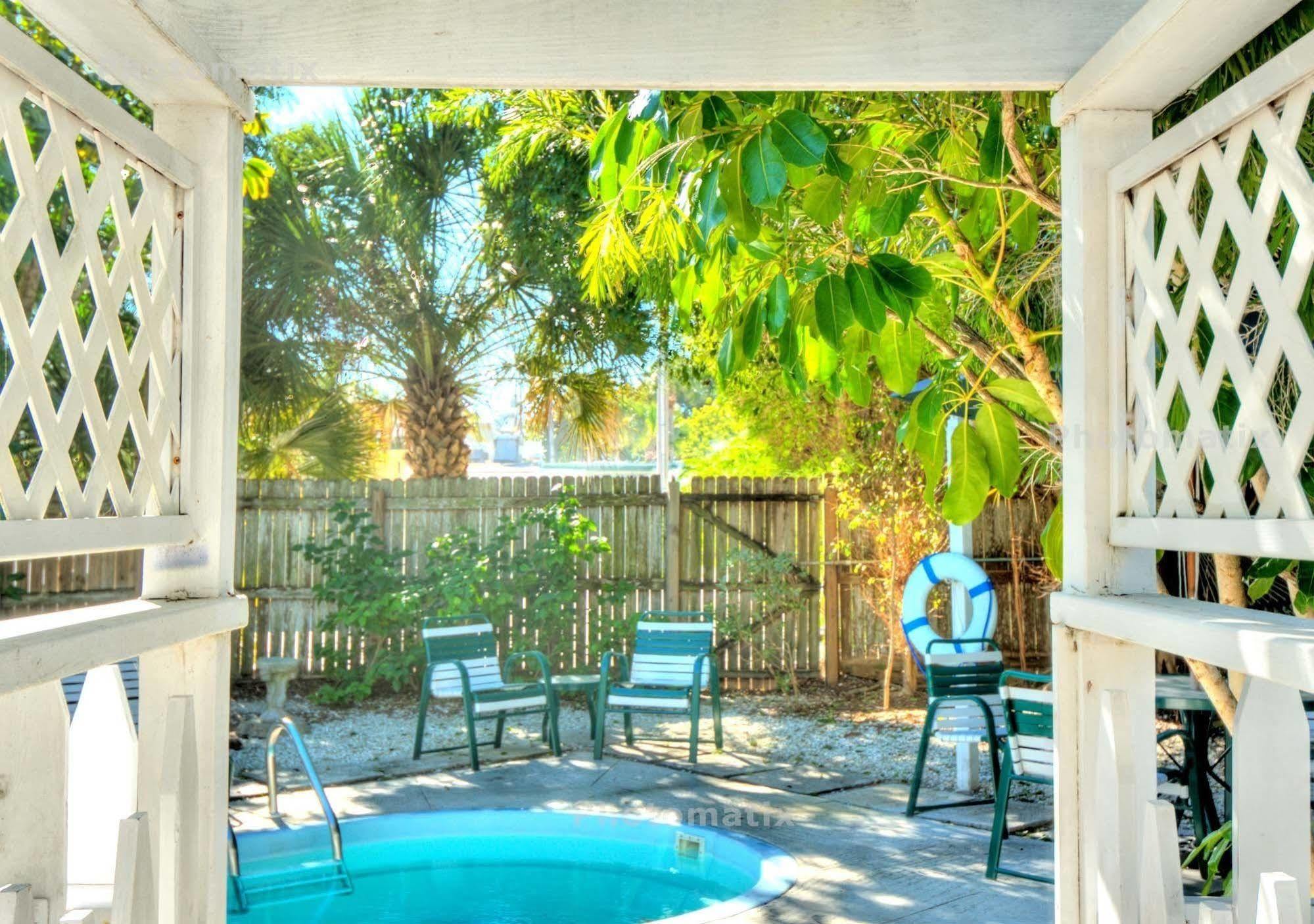 סאניבל Seahorse Cottages - Adults Only מראה חיצוני תמונה