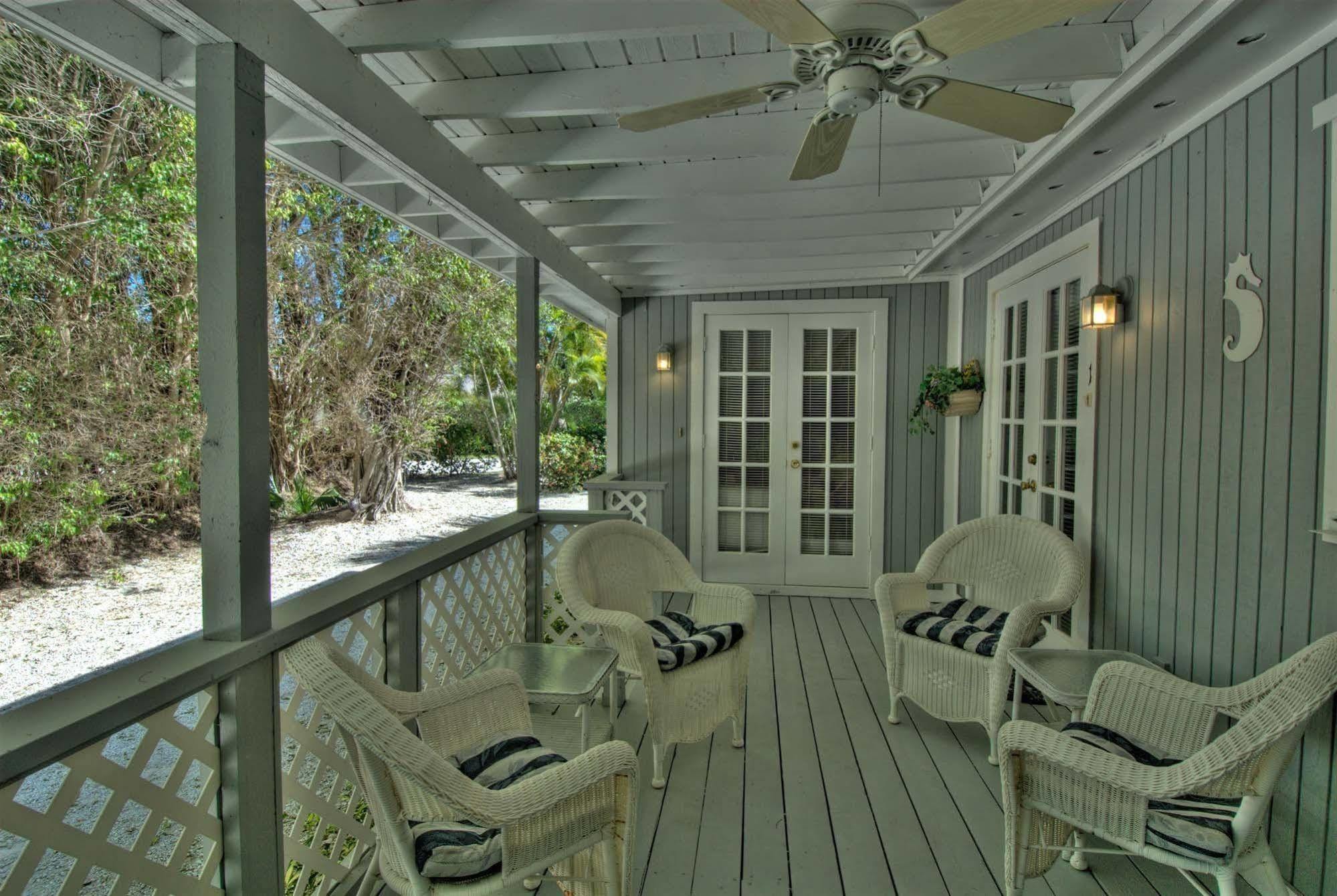 סאניבל Seahorse Cottages - Adults Only מראה חיצוני תמונה
