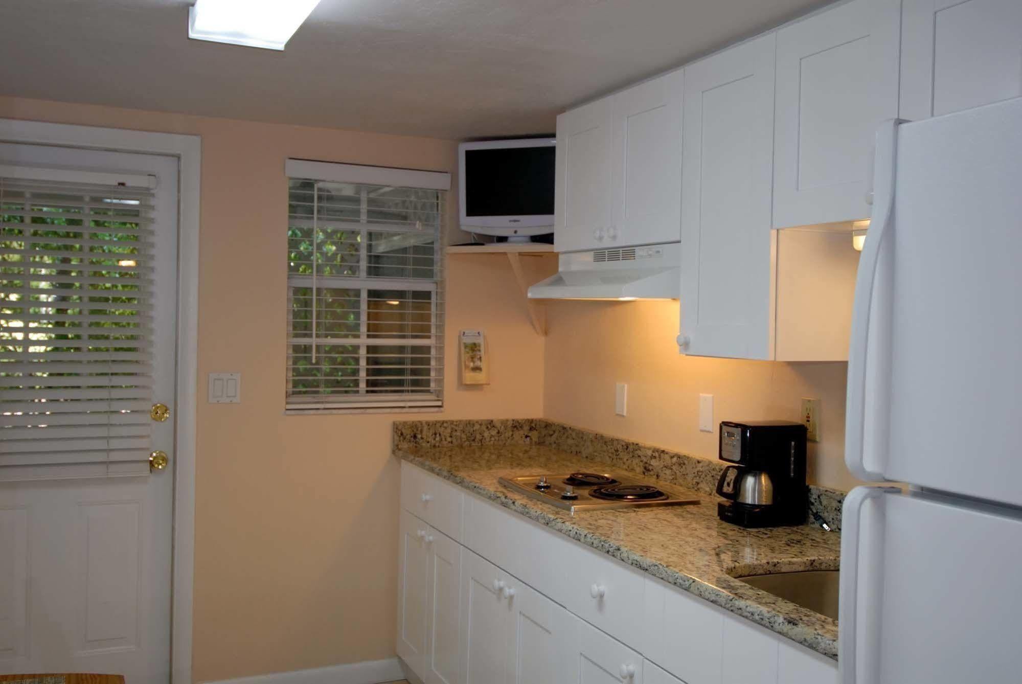 סאניבל Seahorse Cottages - Adults Only מראה חיצוני תמונה