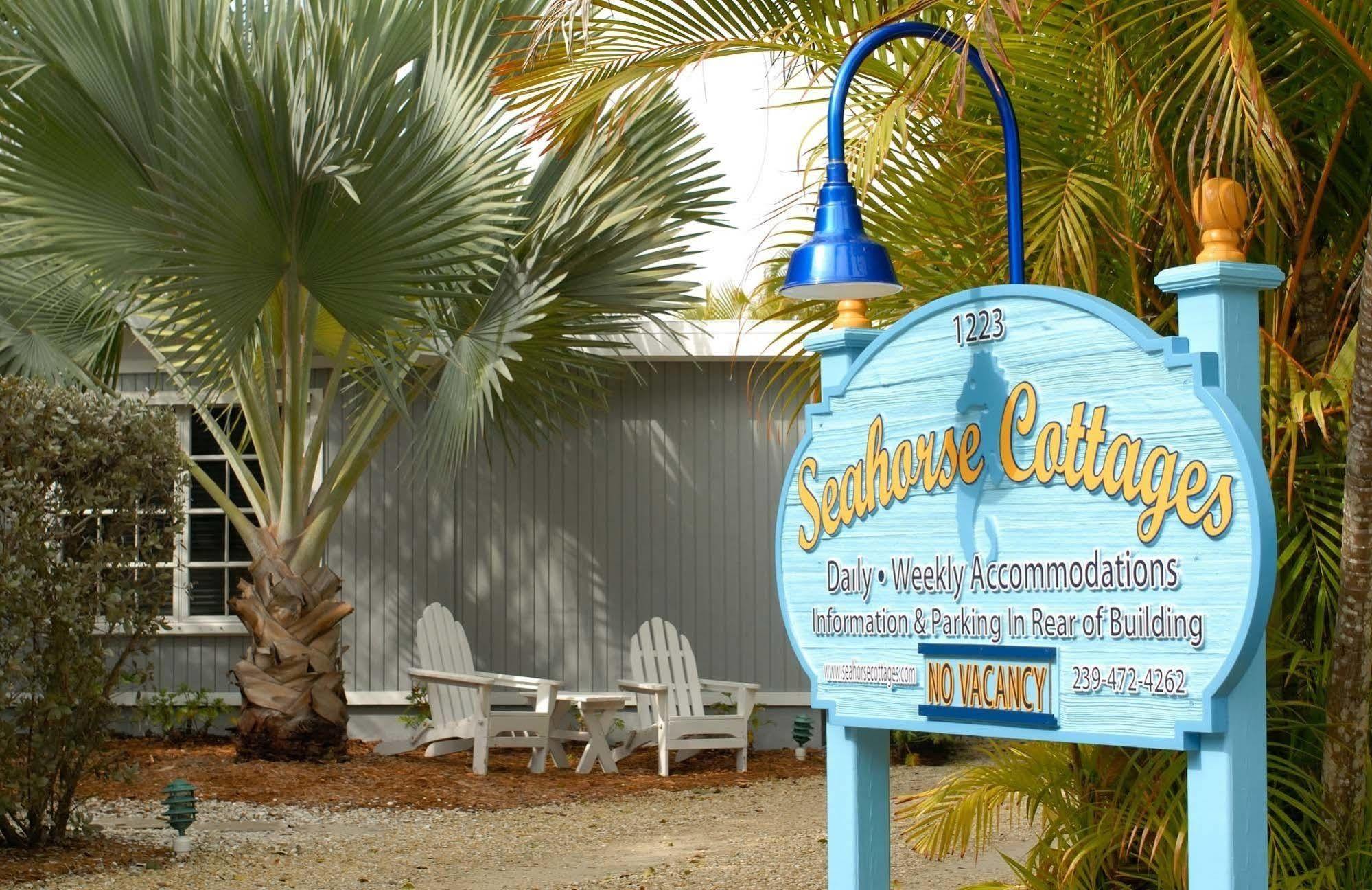 סאניבל Seahorse Cottages - Adults Only מראה חיצוני תמונה